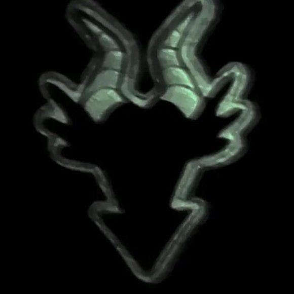 Loungefly Disney Villains Maleficent Jersey Glow Mini Backpack - Picture 5 of 6